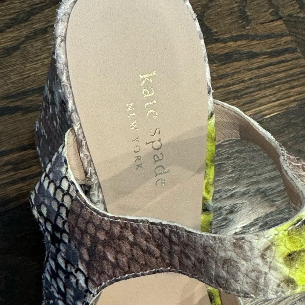 Kate Spade Grace snakeskin platform sandal heel summer size 7.5